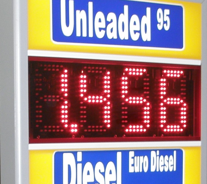 Mixed LED gas prices with lighting print
